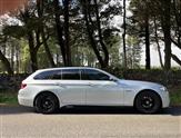 BMW 5 Series Image 4