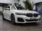 BMW 5 Series Image 8