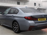 BMW 5 Series Image 3
