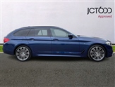 BMW 5 Series Image 4