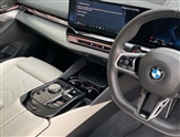 BMW 5 Series Image 5