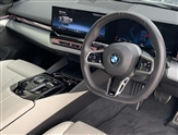 BMW 5 Series Image 6