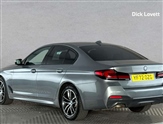 BMW 5 Series Image 2