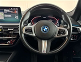 BMW 5 Series Image 5