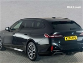 BMW 5 Series Image 2