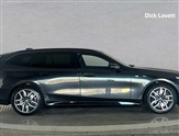 BMW 5 Series Image 3