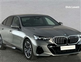 BMW 5 Series Image 1