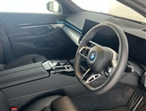 BMW 5 Series Image 6