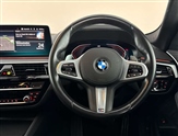 BMW 5 Series Image 5
