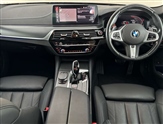 BMW 5 Series Image 4