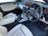 BMW 5 Series Image 5