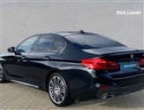 BMW 5 Series Image 2