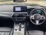 BMW 5 Series Image 4