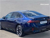 BMW 5 Series Image 2
