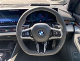BMW 5 Series Image 5