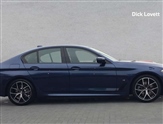 BMW 5 Series Image 3