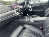 BMW 5 Series Image 2