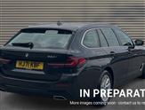 BMW 5 Series Image 4