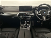 BMW 5 Series Image 5