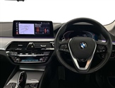 BMW 5 Series Image 6