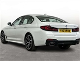 BMW 5 Series Image 2