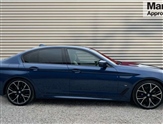 BMW 5 Series Image 2