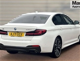 BMW 5 Series Image 3