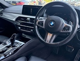 BMW 5 Series Image 6