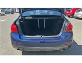 BMW 5 Series Image 4