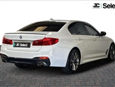 BMW 5 Series Image 2