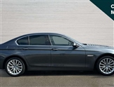 BMW 5 Series Image 2