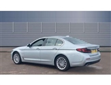 BMW 5 Series Image 2