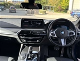 BMW 5 Series Image 4