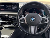 BMW 5 Series Image 5
