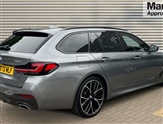 BMW 5 Series Image 3