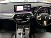 BMW 5 Series Image 4