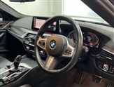 BMW 5 Series Image 6