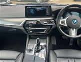 BMW 5 Series Image 4
