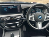 BMW 5 Series Image 5