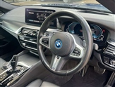 BMW 5 Series Image 6