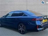 BMW 5 Series Image 2