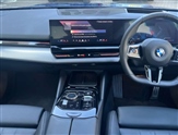BMW 5 Series Image 4