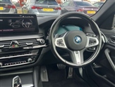 BMW 5 Series Image 5