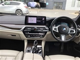BMW 5 Series Image 3