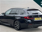 BMW 5 Series Image 5