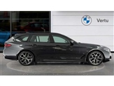 BMW 5 Series Image 3