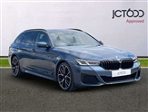 BMW 5 Series Image 1