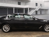 BMW 5 Series Image 5