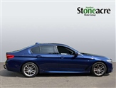 BMW 5 Series Image 3