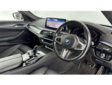 BMW 5 Series Image 6
